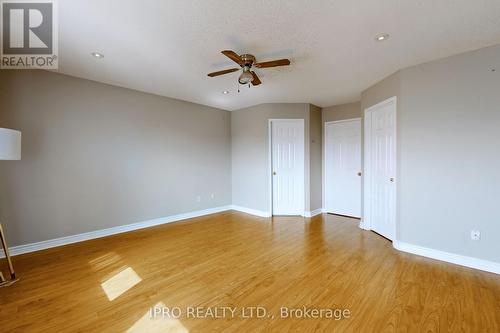 5426 Sweetgrass Gate, Mississauga, ON - Indoor Photo Showing Other Room