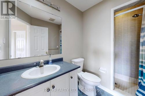 5426 Sweetgrass Gate, Mississauga, ON - Indoor Photo Showing Bathroom