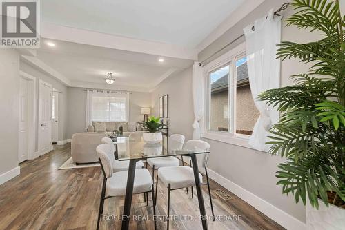 13 Herrick Avenue, St. Catharines (450 - E. Chester), ON - Indoor Photo Showing Dining Room