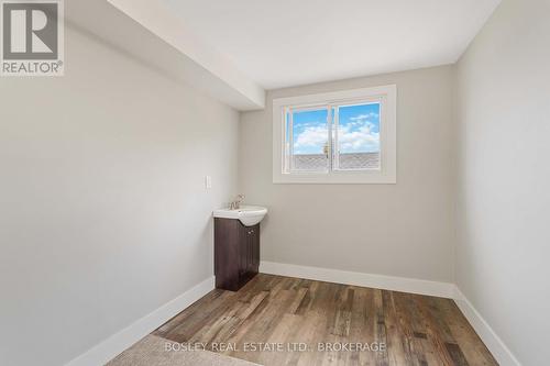 13 Herrick Avenue, St. Catharines (450 - E. Chester), ON - Indoor Photo Showing Other Room