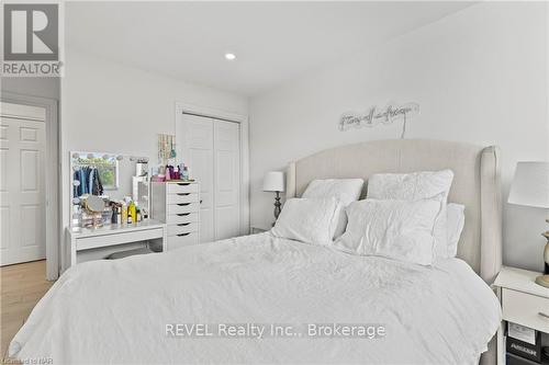 508 - 365 Geneva Street, St. Catharines (446 - Fairview), ON - Indoor Photo Showing Bedroom