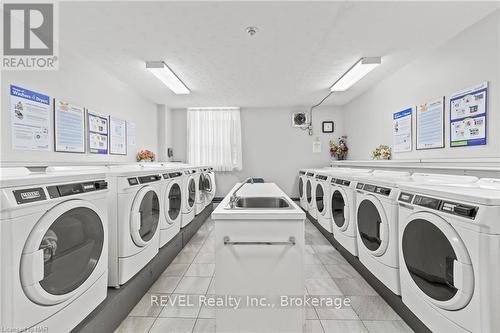 508 - 365 Geneva Street, St. Catharines (446 - Fairview), ON - Indoor Photo Showing Laundry Room