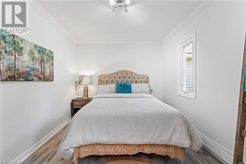 11317 Fowler Road, Wainfleet (880 - Lakeshore), ON - Indoor Photo Showing Bedroom