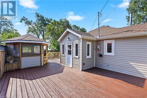 11317 Fowler Road, Wainfleet (880 - Lakeshore), ON - Outdoor With Deck Patio Veranda