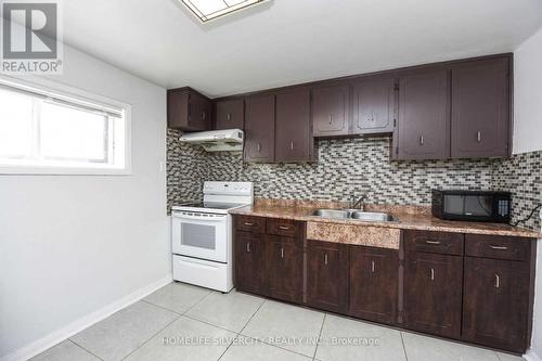 300 Royal Salisbury Way, Brampton, ON - Indoor Photo Showing Kitchen With Double Sink