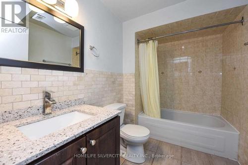 300 Royal Salisbury Way, Brampton, ON - Indoor Photo Showing Bathroom