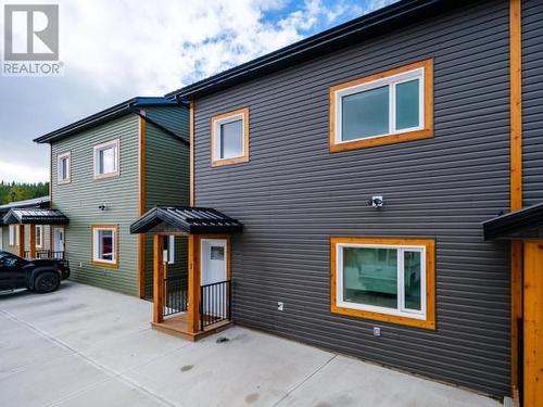 3-160 Leota Street, Whitehorse, YT - Outdoor With Exterior