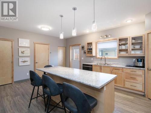 3-160 Leota Street, Whitehorse, YT - Indoor Photo Showing Kitchen With Double Sink