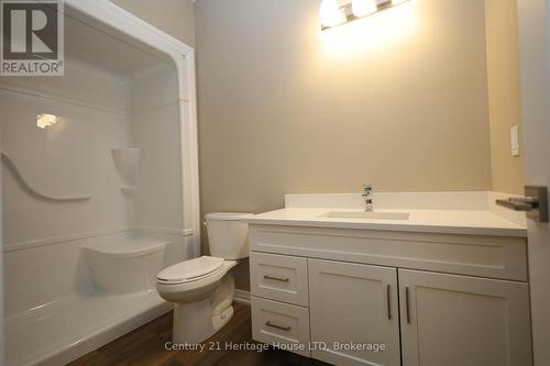 15 - 397 Garrison Road, Fort Erie (Lakeshore), ON - Indoor Photo Showing Bathroom