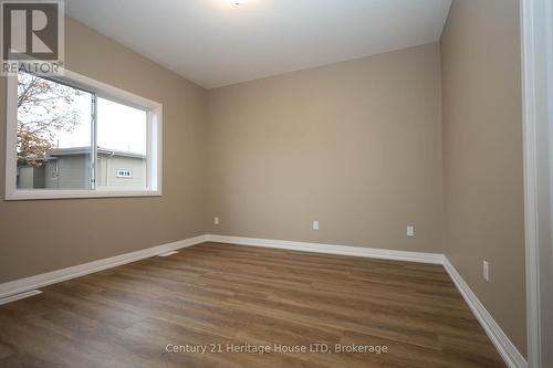 15 - 397 Garrison Road, Fort Erie (333 - Lakeshore), ON - Indoor Photo Showing Other Room