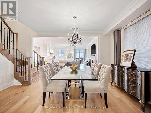 30 Drizzel Crescent, Richmond Hill, ON - Indoor Photo Showing Dining Room