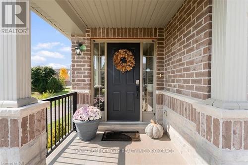 59 Abbott Place, Pelham (662 - Fonthill), ON - Outdoor With Deck Patio Veranda With Exterior