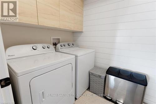 59 Abbott Place, Pelham (662 - Fonthill), ON - Indoor Photo Showing Laundry Room