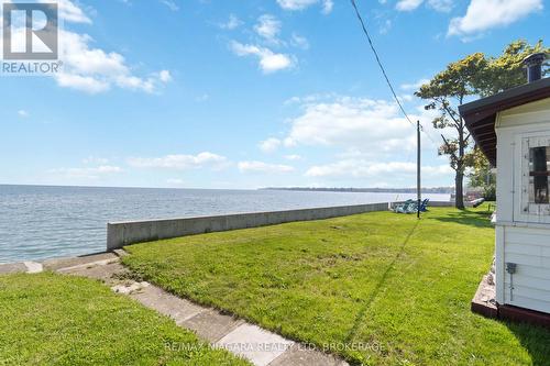 10953 Lakeshore Road, Wainfleet (880 - Lakeshore), ON - Outdoor With Body Of Water With View