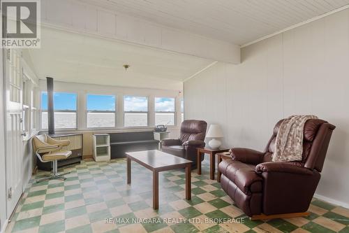 10953 Lakeshore Road, Wainfleet (880 - Lakeshore), ON - Indoor Photo Showing Other Room