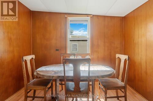 10953 Lakeshore Road, Wainfleet (880 - Lakeshore), ON - Indoor Photo Showing Dining Room