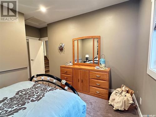 744 Washington Drive, Weyburn, SK - Indoor Photo Showing Bedroom