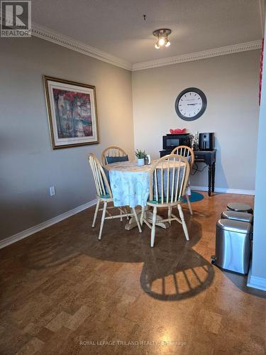 509 - 45 Pond Mills Road, London, ON - Indoor Photo Showing Dining Room