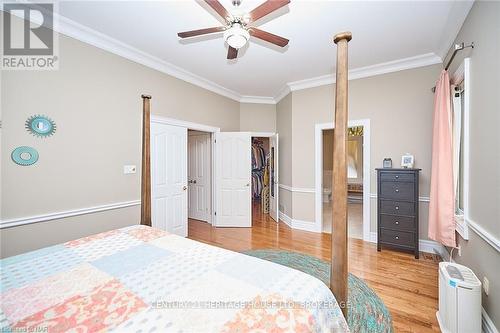 14 Brookfield Court, Pelham (662 - Fonthill), ON - Indoor Photo Showing Bedroom