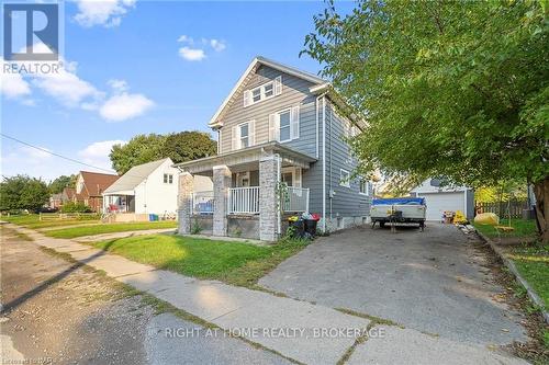 6423 Barker Street, Niagara Falls (216 - Dorchester), ON - Outdoor