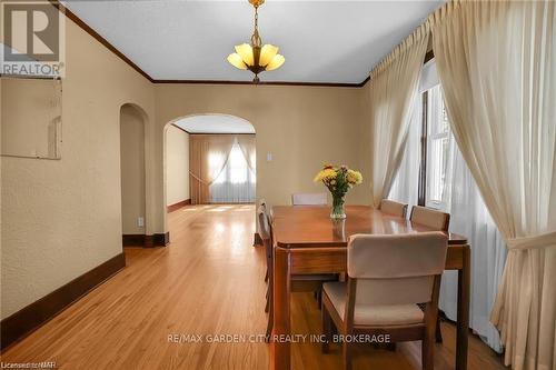 168 Thorold Road, Welland (767 - N. Welland), ON - Indoor Photo Showing Dining Room