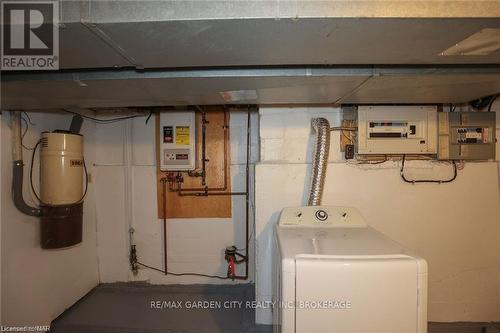 168 Thorold Road, Welland (767 - N. Welland), ON - Indoor Photo Showing Basement