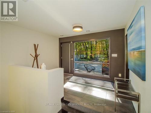 1925 Hansler Street, Pelham (663 - North Pelham), ON - Indoor Photo Showing Other Room