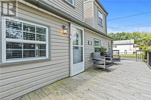 3565 Hendershot Drive, Fort Erie (328 - Stevensville), ON - Outdoor With Deck Patio Veranda