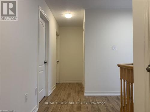 8817 Kudlac Street, Niagara Falls (219 - Forestview), ON - Indoor Photo Showing Other Room