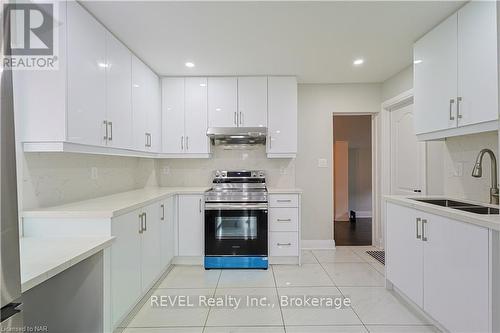 4492 Morrison Street, Niagara Falls (210 - Downtown), ON - Indoor Photo Showing Kitchen With Double Sink