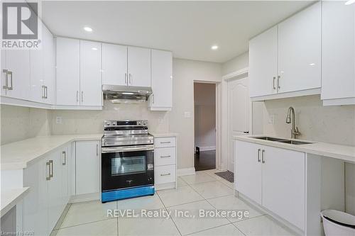 4492 Morrison Street, Niagara Falls (210 - Downtown), ON - Indoor Photo Showing Kitchen With Double Sink