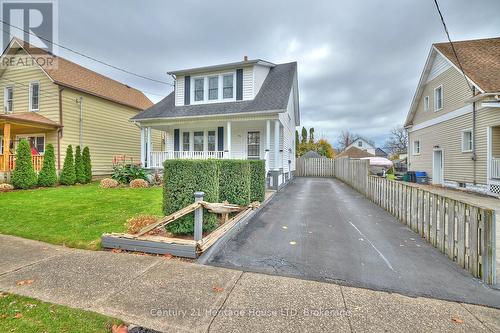 235 Phipps Street, Fort Erie (332 - Central), ON - Outdoor With Deck Patio Veranda