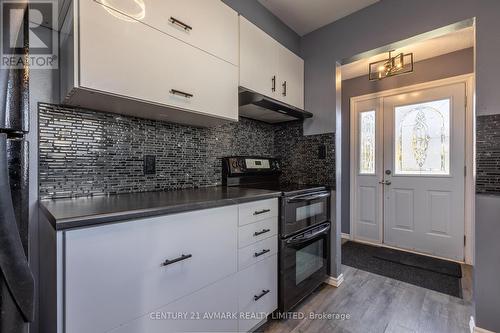 87 Terrace Avenue, Welland (772 - Broadway), ON - Indoor Photo Showing Kitchen