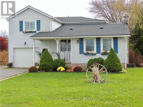 209 Eastchester Avenue, Niagara-On-The-Lake (104 - Rural), ON - Outdoor With Deck Patio Veranda With Facade