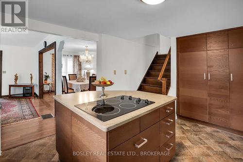 209 Eastchester Avenue, Niagara-On-The-Lake (104 - Rural), ON - Indoor Photo Showing Kitchen