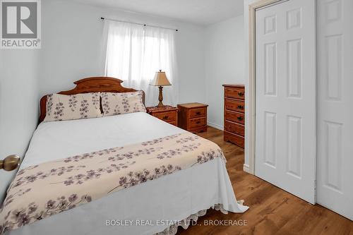 209 Eastchester Avenue, Niagara-On-The-Lake (104 - Rural), ON - Indoor Photo Showing Bedroom