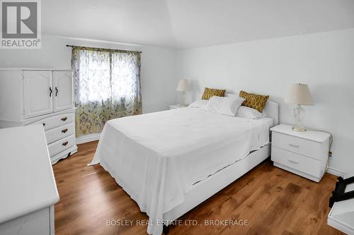 209 Eastchester Avenue, Niagara-On-The-Lake (104 - Rural), ON - Indoor Photo Showing Bedroom