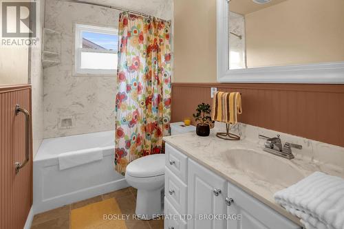 209 Eastchester Avenue, Niagara-On-The-Lake (104 - Rural), ON - Indoor Photo Showing Bathroom