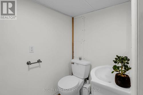 209 Eastchester Avenue, Niagara-On-The-Lake (104 - Rural), ON - Indoor Photo Showing Bathroom