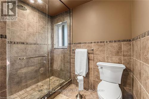 91 Kunda Park Boulevard, Pelham (662 - Fonthill), ON - Indoor Photo Showing Bathroom