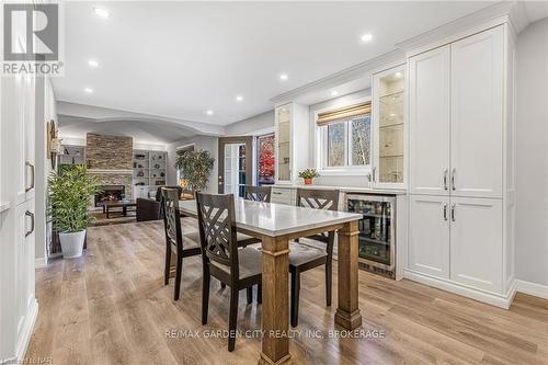 91 Kunda Park Boulevard, Pelham (662 - Fonthill), ON - Indoor Photo Showing Dining Room