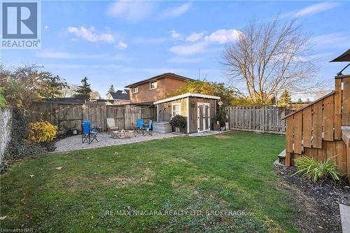 84 Steele Street, Port Colborne (878 - Sugarloaf), ON - Outdoor With Backyard