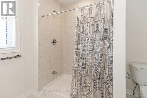 170 Muirfield Drive, Barrie, ON - Indoor Photo Showing Bathroom