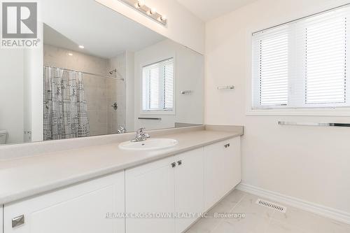 170 Muirfield Drive, Barrie, ON - Indoor Photo Showing Bathroom