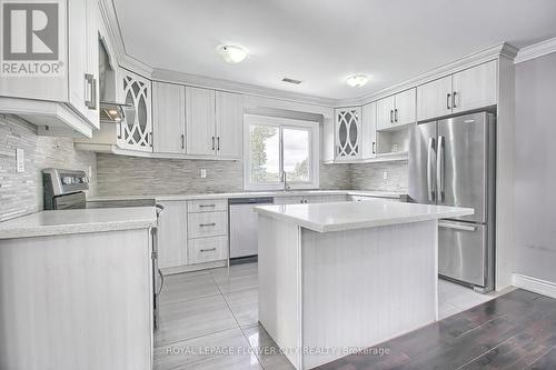 24 John Street-Upper, Halton Hills, ON - Indoor Photo Showing Kitchen With Stainless Steel Kitchen With Upgraded Kitchen