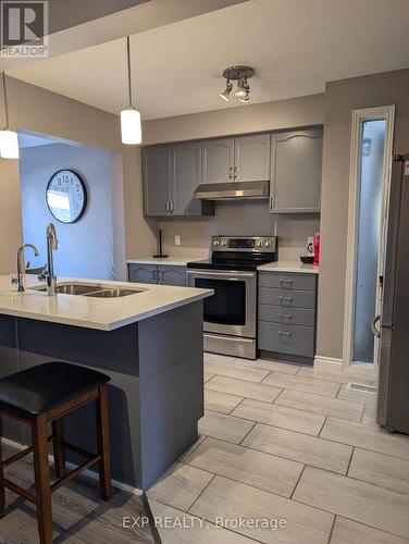 642 Inglis Falls Place, Waterloo, ON - Indoor Photo Showing Kitchen