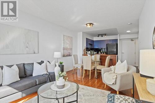 1204 - 55 Harrison Garden Boulevard, Toronto (Willowdale East), ON - Indoor Photo Showing Living Room