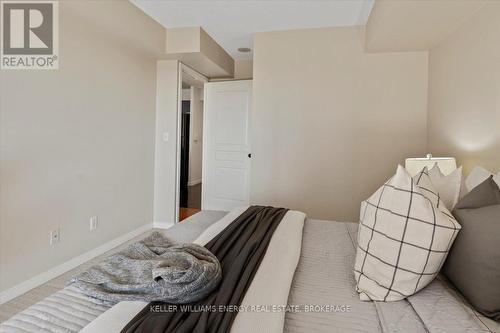 1204 - 55 Harrison Garden Boulevard, Toronto (Willowdale East), ON - Indoor Photo Showing Bedroom