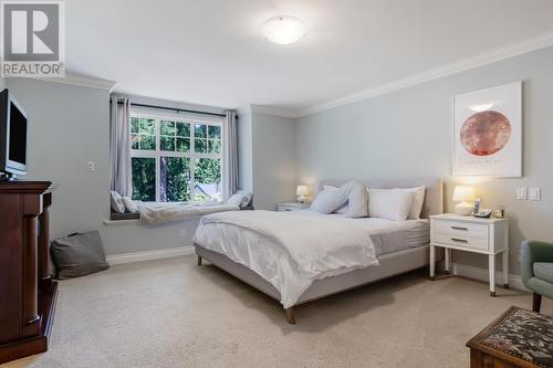 1239 W 22Nd Street, North Vancouver, BC - Indoor Photo Showing Bedroom