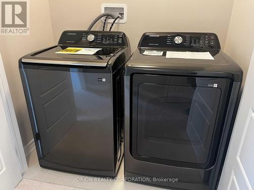 1589 Moira Crescent, Milton, ON - Indoor Photo Showing Laundry Room